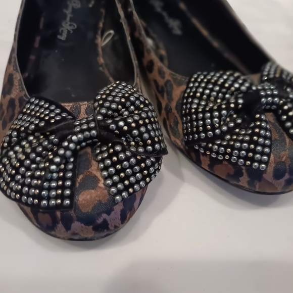 Penny loves Kenny Leopard Print Flats with embellished bows Size 8 1/2 - Picture 3 of 6